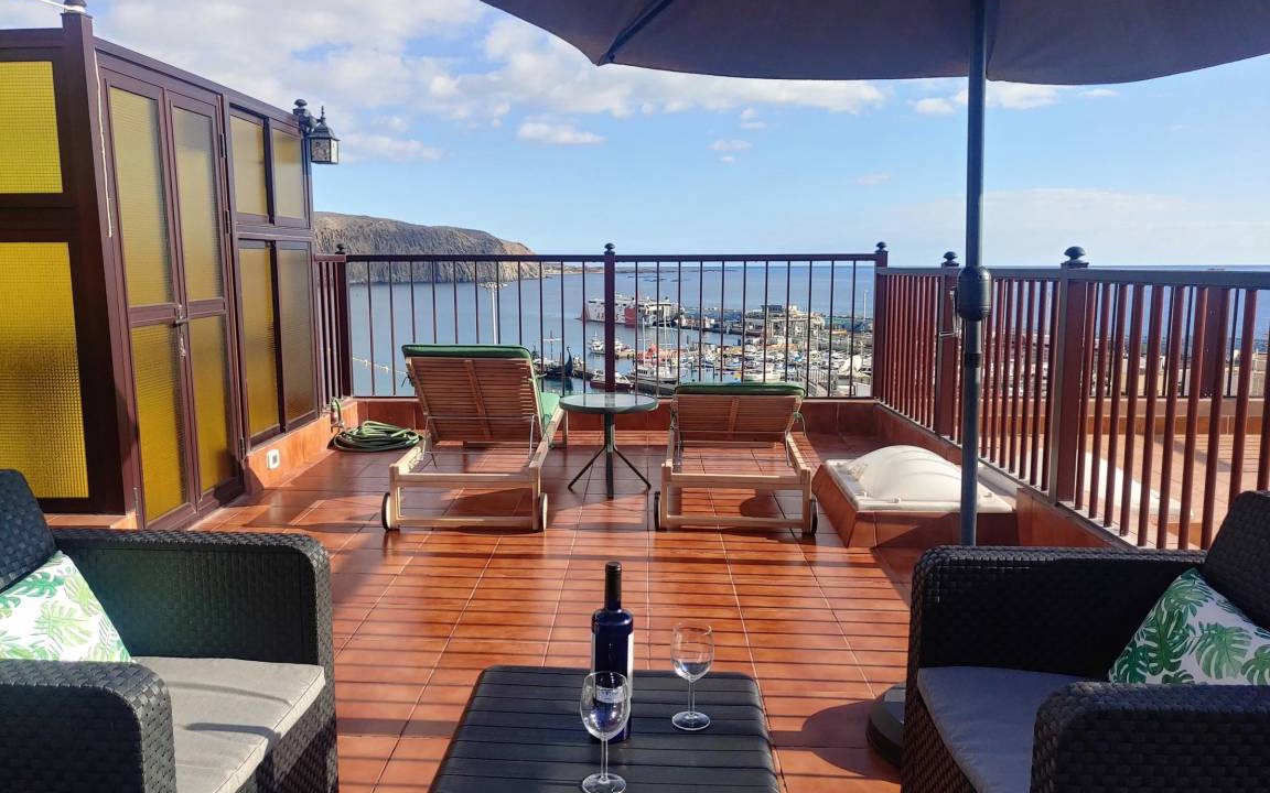 Los Cristianos Apartment | 100 m² Apartment ∙ 2 bedrooms ∙ 6 guests