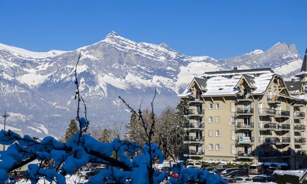 Saint-Gervais-les-Bains Apartment | 100m from ski lifts, 1st floor, balcony, tv, ski locker, 40m², Saint Gervais