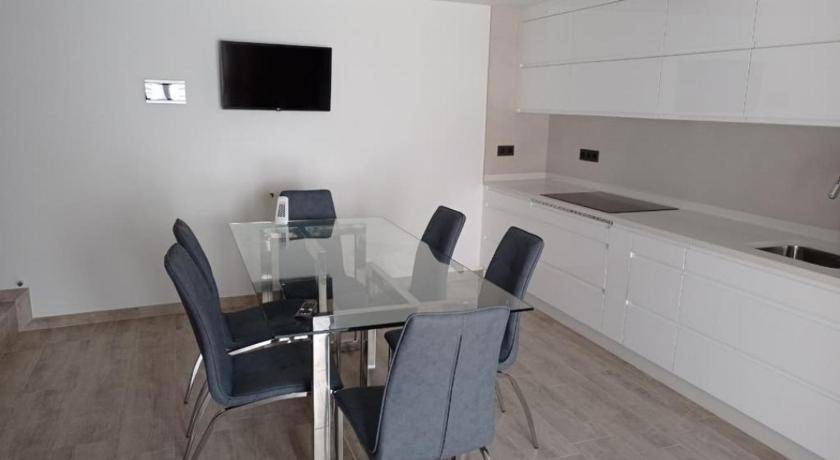 Salcidos House | 110 m² House ∙ 3 bedrooms ∙ 7 guests