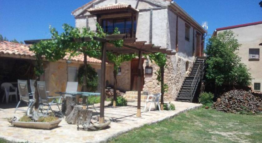 Taravilla House | 120 m² House ∙ 4 bedrooms ∙ 8 guests