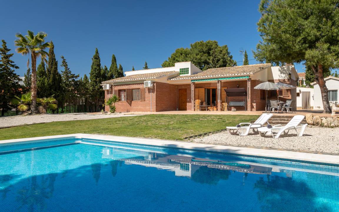 Hoya de los Patos Ski Chalet | 135 m² Chalet ∙ 3 bedrooms ∙ 6 guests