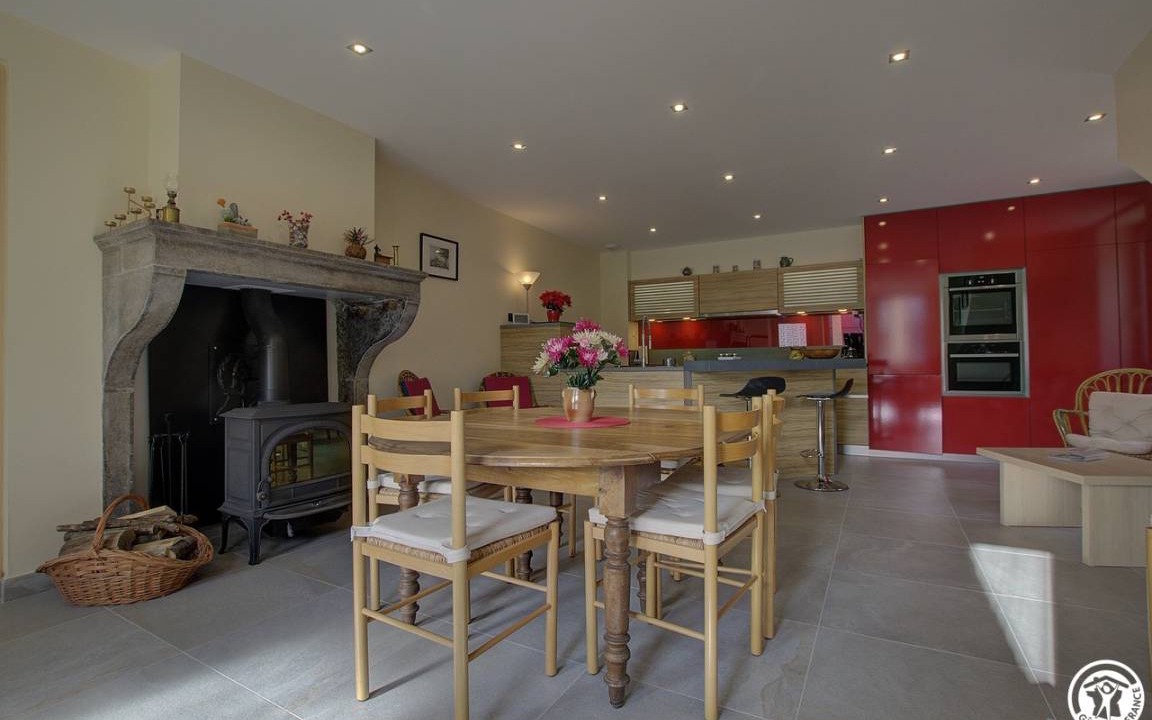 Boyeux-Saint-Jerome House | 140 m² Gîte ∙ 3 bedrooms ∙ 6 guests