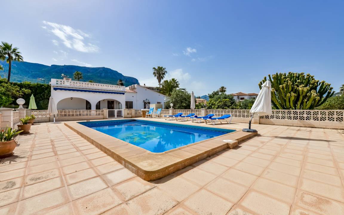Calpe Villa | 150 m² Villa ∙ 3 bedrooms ∙ 6 guests
