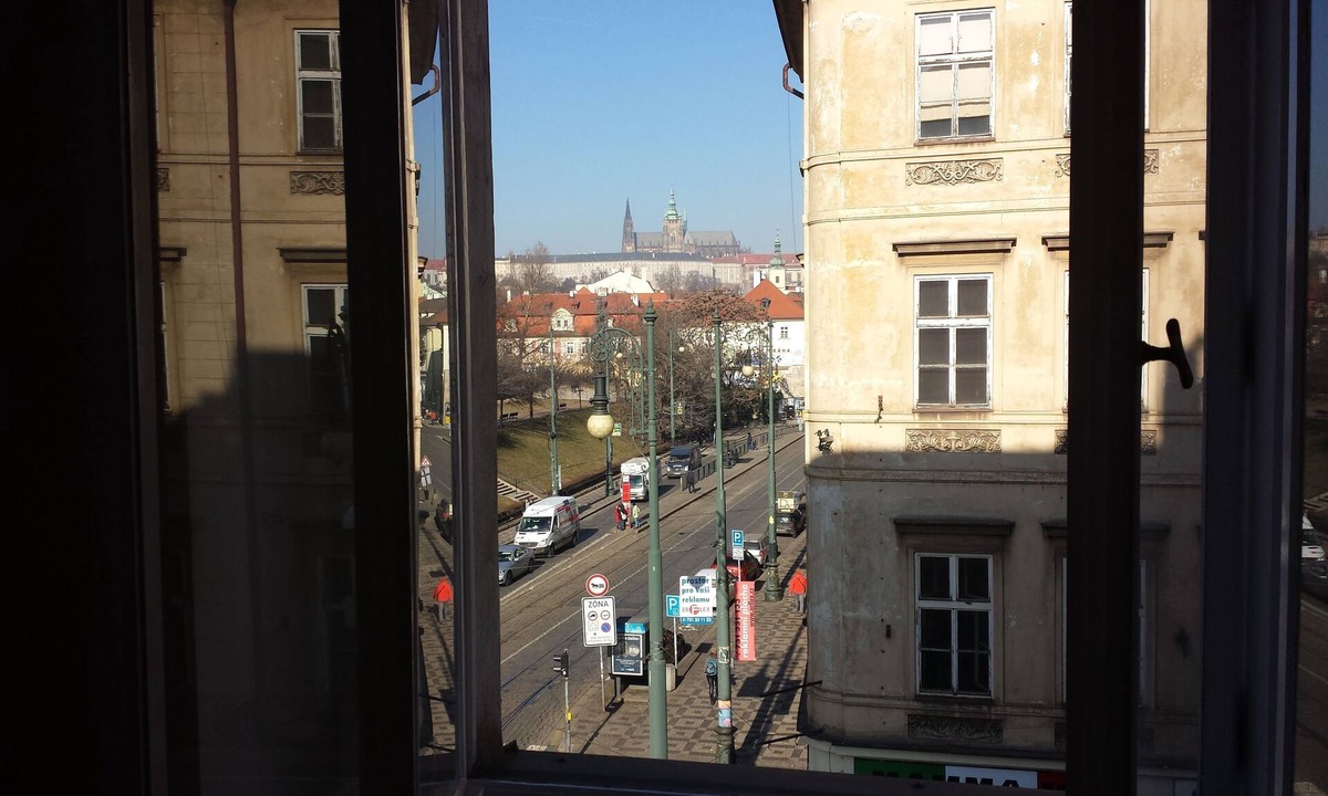 Smichov Apartment | 150m2 Lux. Flat - Castle View, Breakfast incl.
