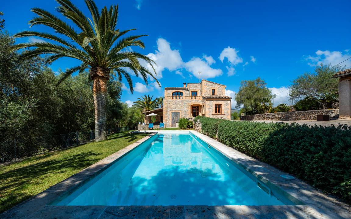 Arta House | 160 m² Finca ∙ 3 bedrooms ∙ 6 guests