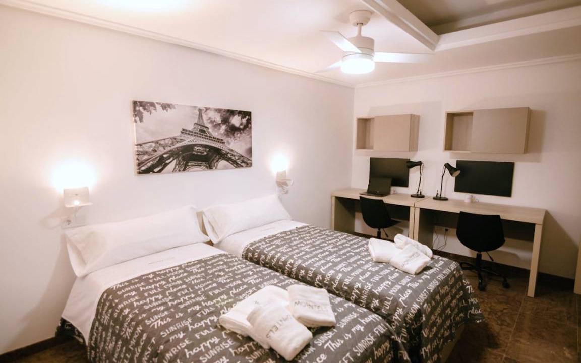 La Roqueta Resort | 160 m² Private room ∙ 1 bedroom ∙ 1 guest