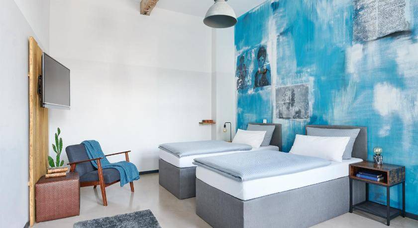 Mitte Apartment | 165 m² Serviced apartment ∙ 6 bedrooms ∙ 10 guests