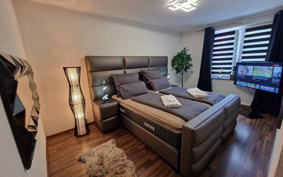 Region Hannover District House | 166 m² House ∙ 4 bedrooms ∙ 10 guests