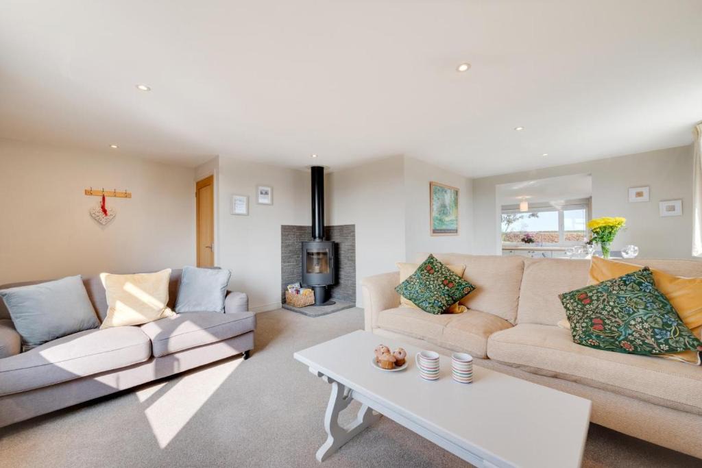 Hunstanton House | 2 Bed in Ringstead oc-2270