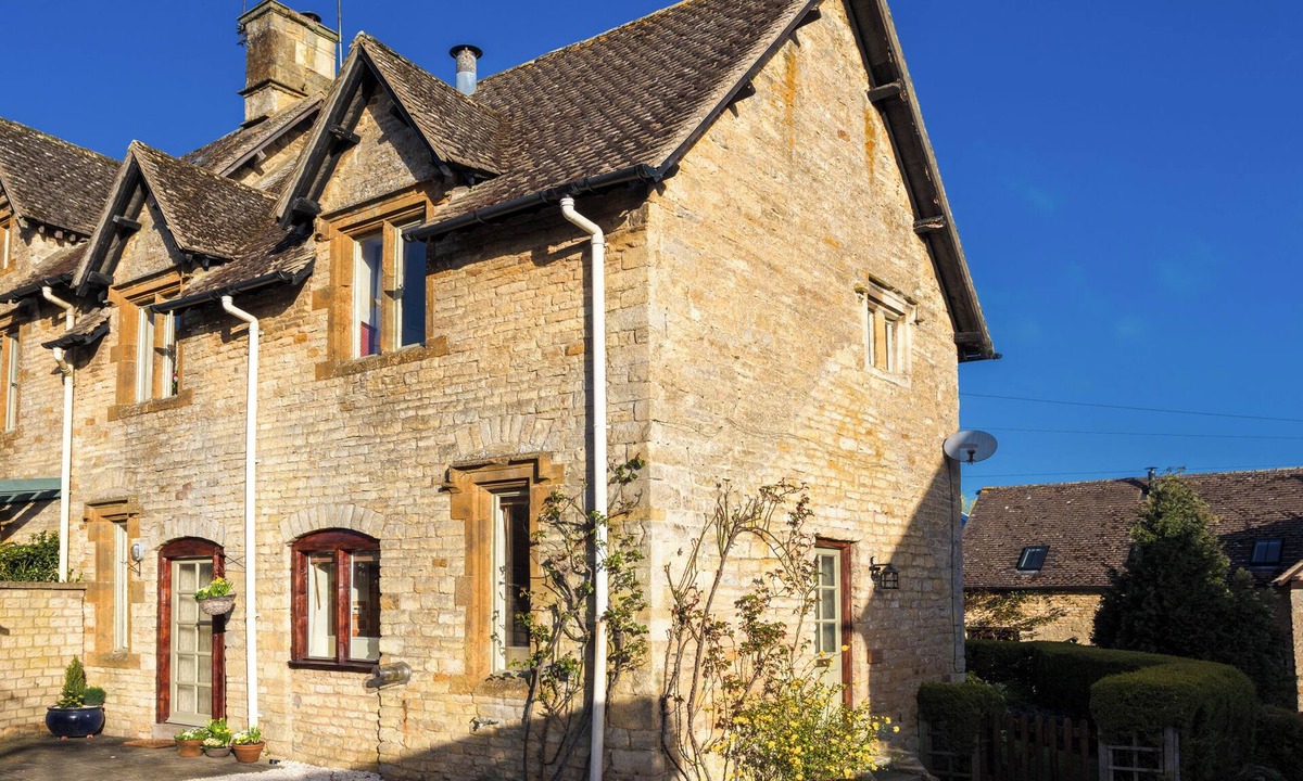 Whichford Cottage | 2 bedroom accommodation in Long Compton, near Chipping Norton
