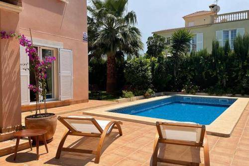Puig de Ros Apartment | 200 m² Apartment ∙ 3 bedrooms ∙ 6 guests