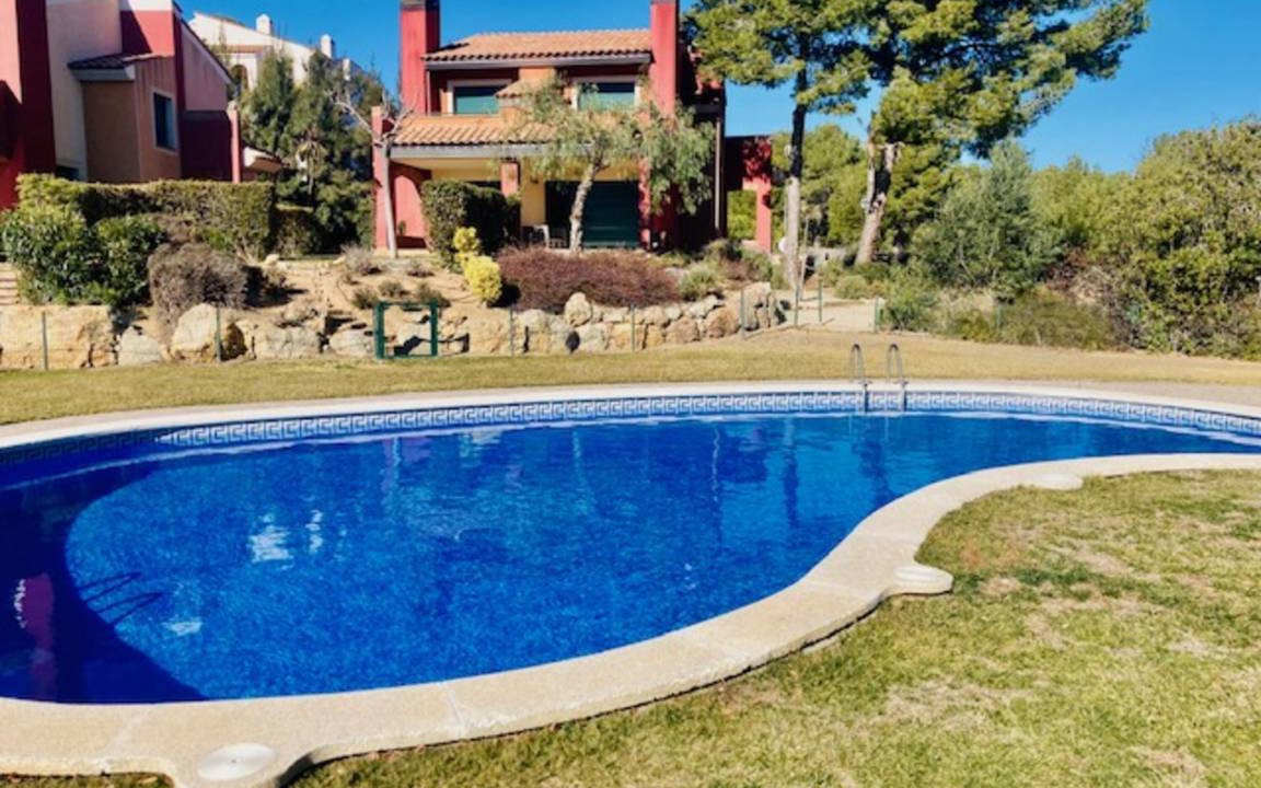 Bonmont Terres Noves House | 200 m² House ∙ 4 bedrooms ∙ 8 guests