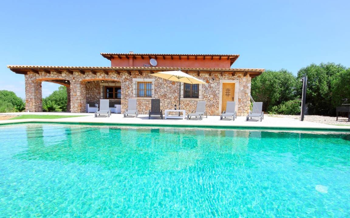 Muro House | 200 m² House ∙ 4 bedrooms ∙ 8 guests