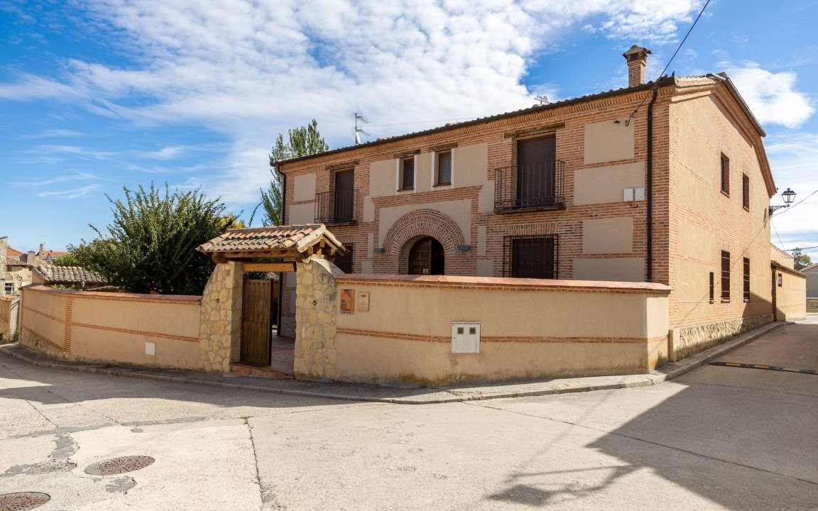 Martin Miguel House | 200 m² House ∙ 4 bedrooms ∙ 12 guests