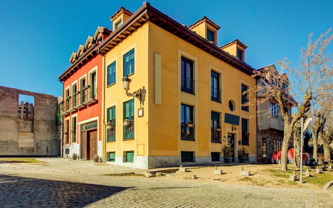 Valsain House | 21 m² House ∙ 127 guests