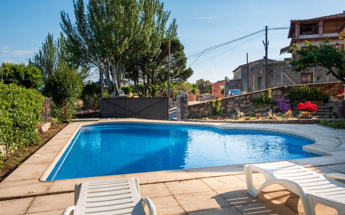 Piedralaves House | 232 m² House ∙ 5 bedrooms ∙ 12 guests