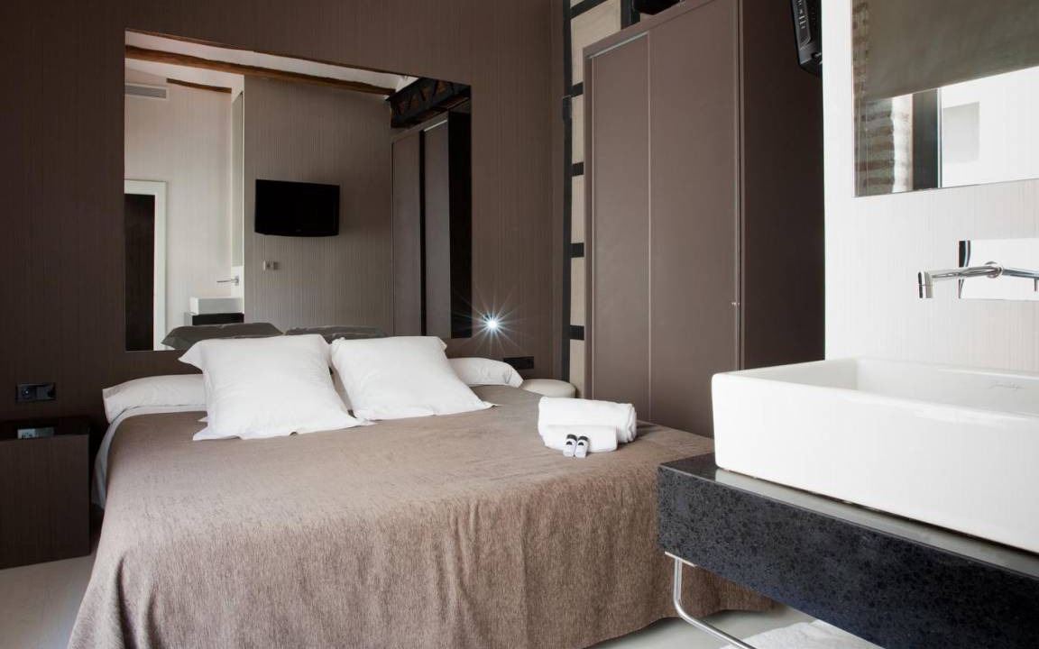Ciutat Vella Bed & Breakfast | 25 m² Bed and breakfast ∙ 10 guests
