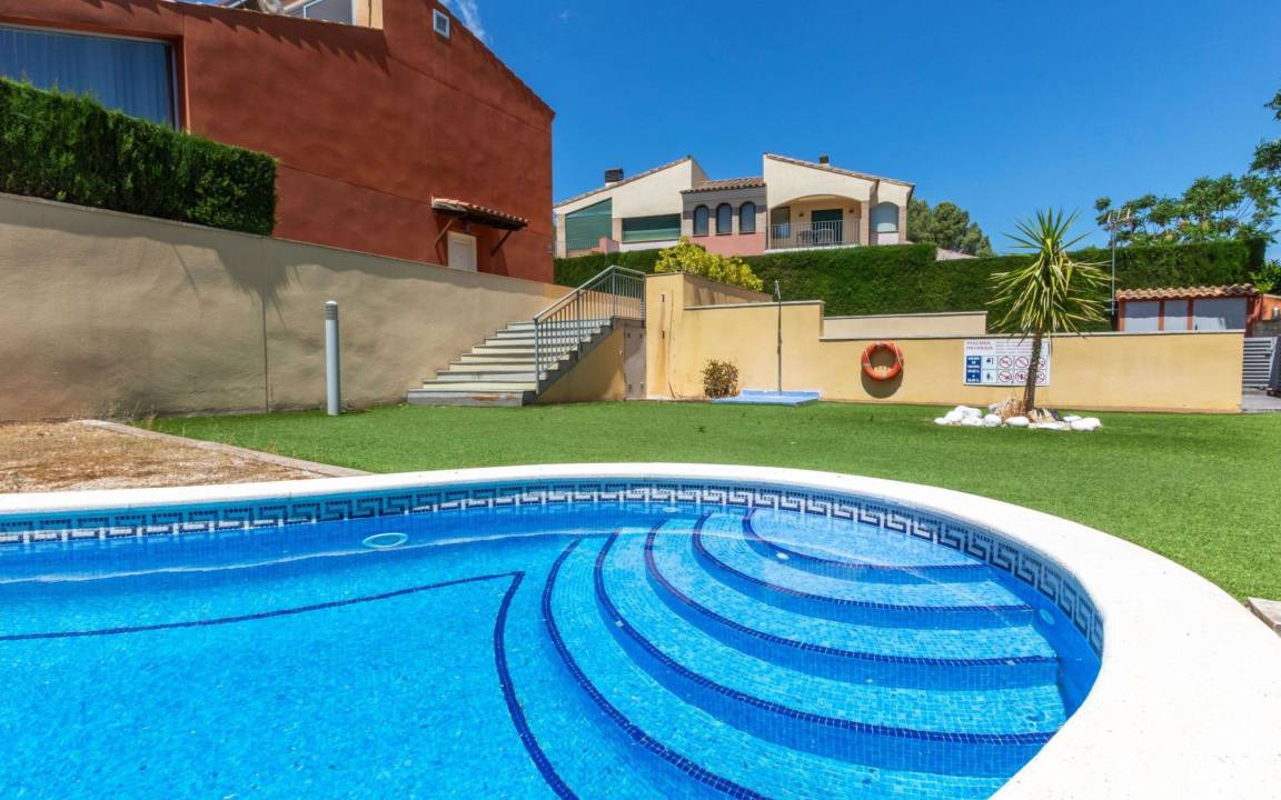 Bonmont Terres Noves Villa | 250 m² Villa ∙ 1 bedroom ∙ 8 guests
