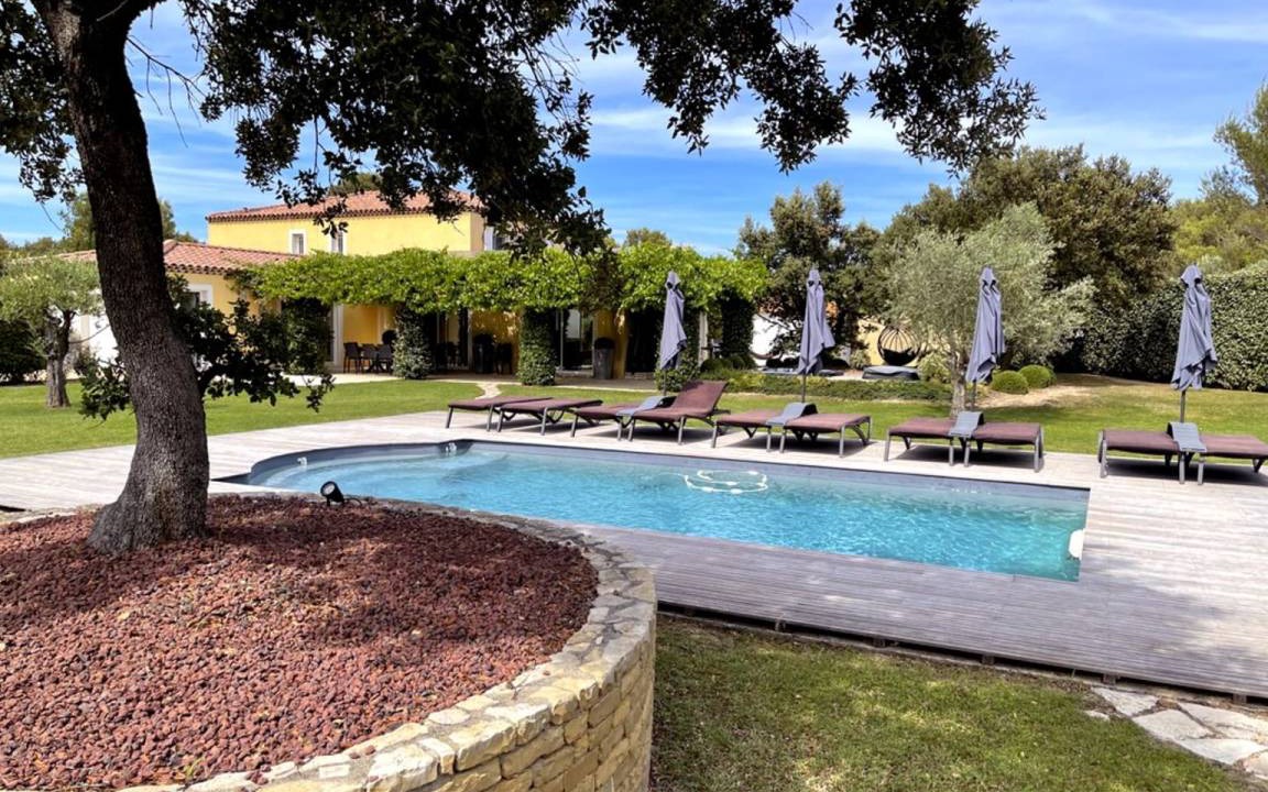 Lambesc Villa | 250 m² Villa ∙ 5 bedrooms ∙ 10 guests