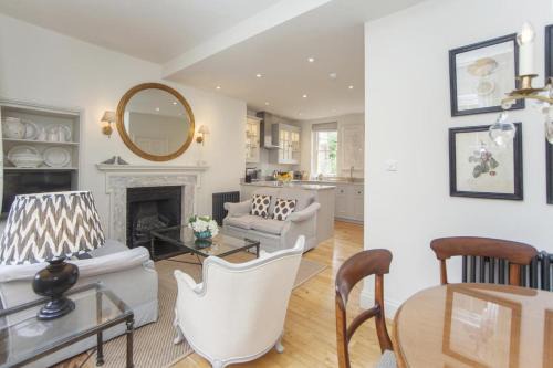 Upper Town House | 3 Bed in Bath oc-bhr40