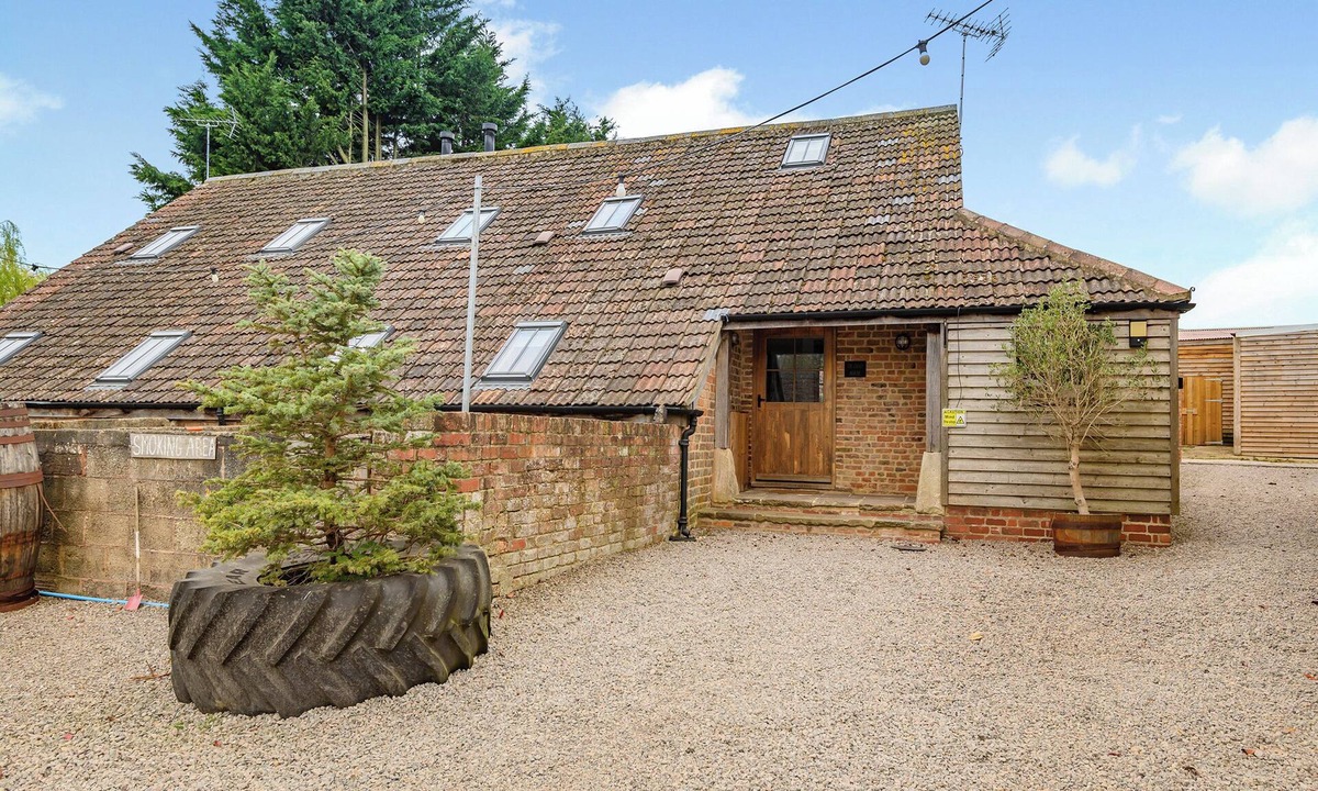 Blaisdon Cottage | 3 bedroom accommodation in Arlingham, near Frampton-on-Severn