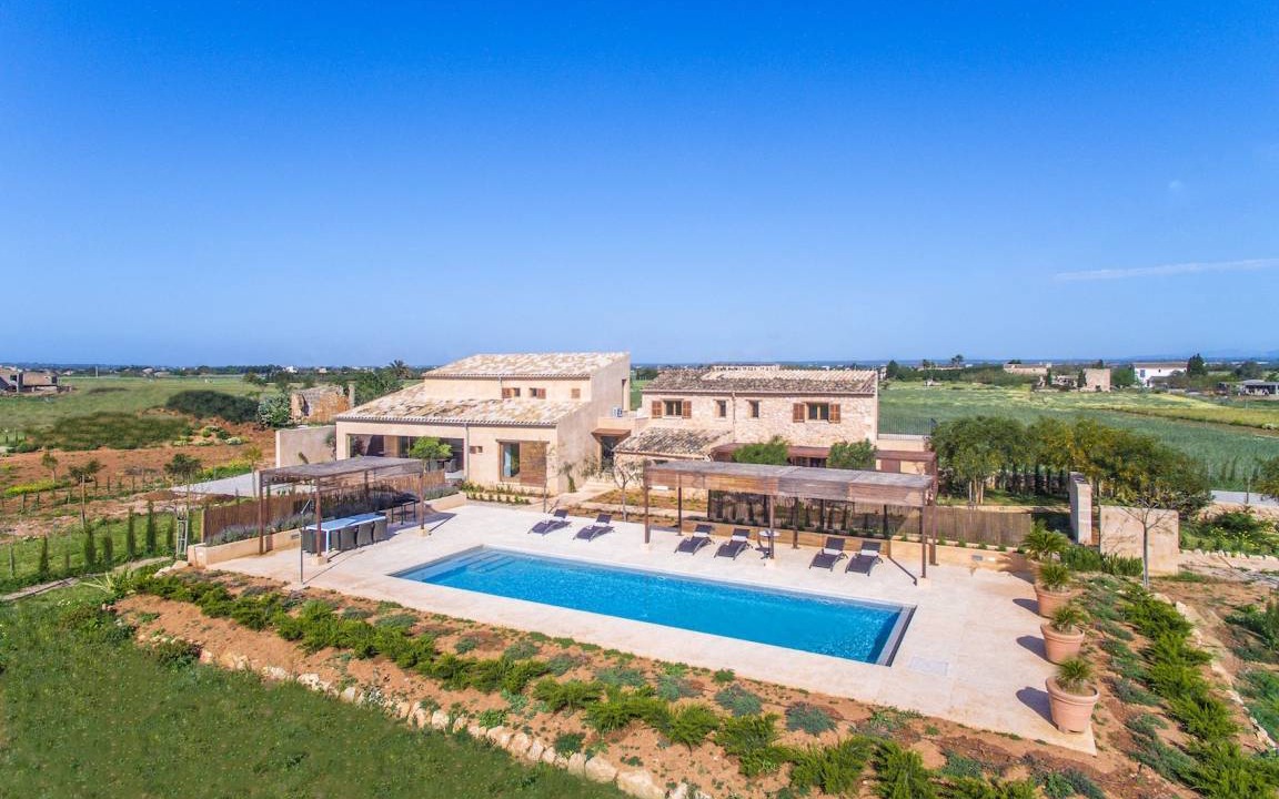 Es Palmer Villa | 300 m² Villa ∙ 6 bedrooms ∙ 12 guests