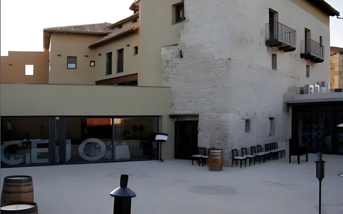 Valoria la Buena Hotel | 35 m² Hotel ∙ 4 guests