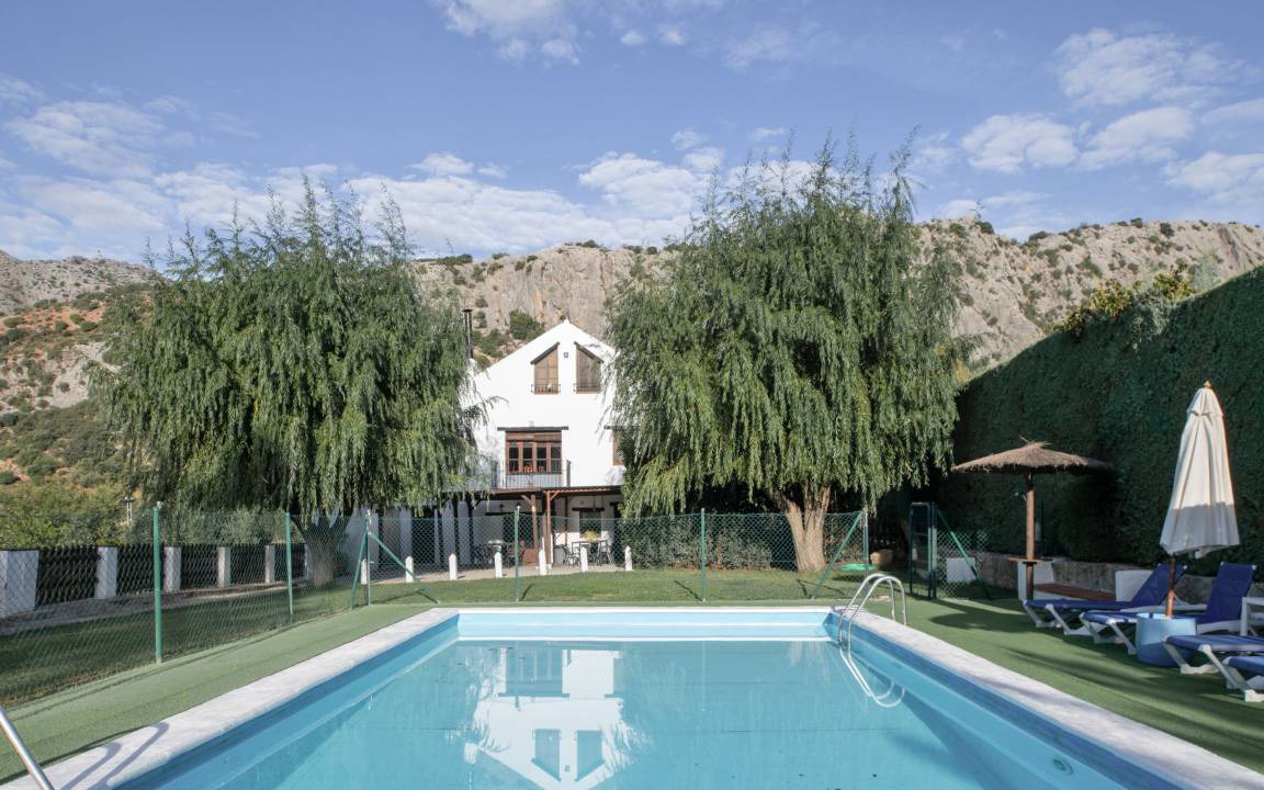 Benaojan House | 360 m² Finca ∙ 5 bedrooms ∙ 14 guests