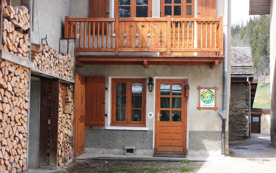Pralognan-la-Vanoise House | 49 m² Gîte ∙ 2 bedrooms ∙ 6 guests
