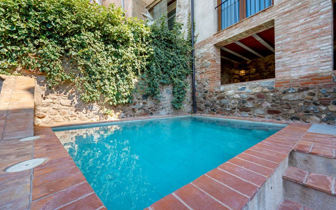 Alforja House | 499 m² House ∙ 5 bedrooms ∙ 15 guests