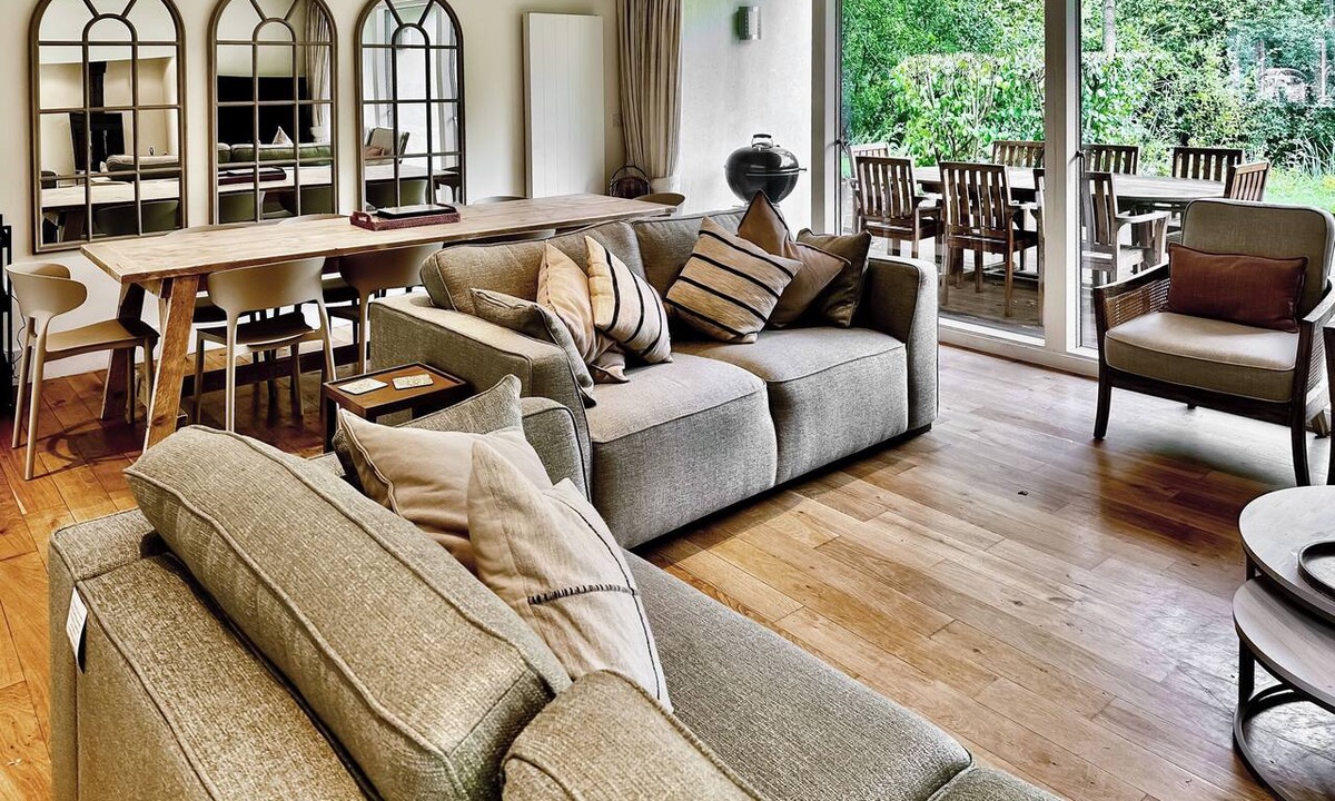Cirencester Cottage | 5 bedroom accommodation in Cirencester