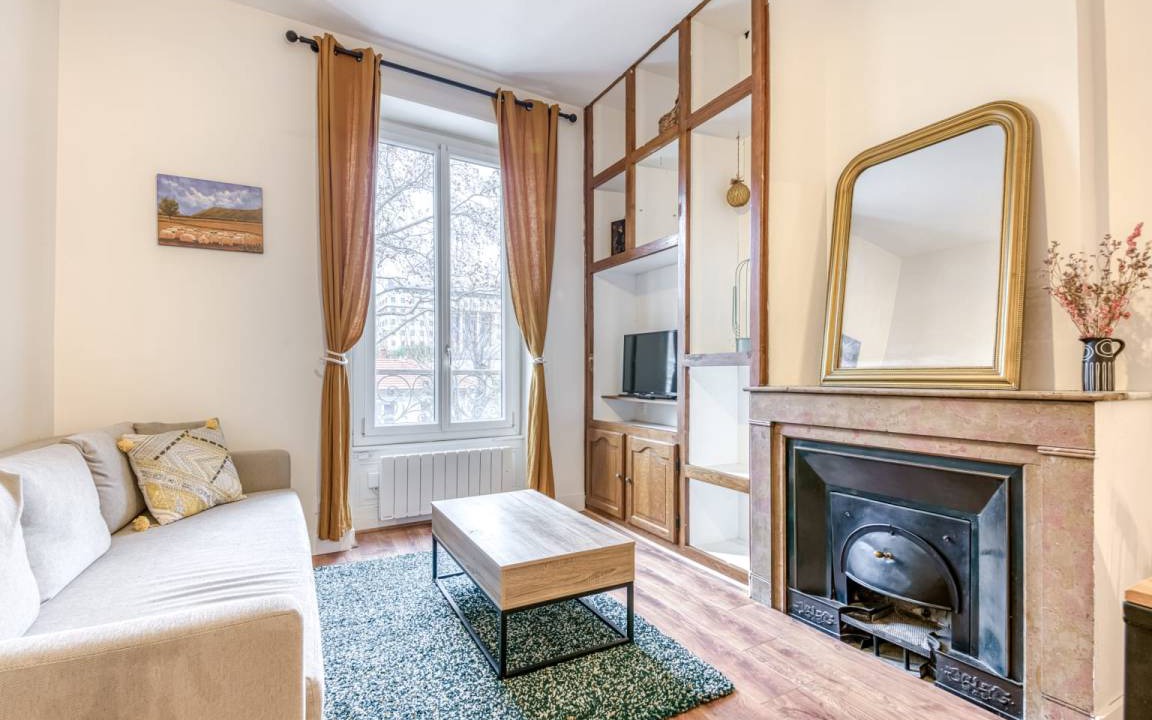Charmettes - Bellecombe Apartment | 53 m² Apartment ∙ 1 bedroom ∙ 2 guests
