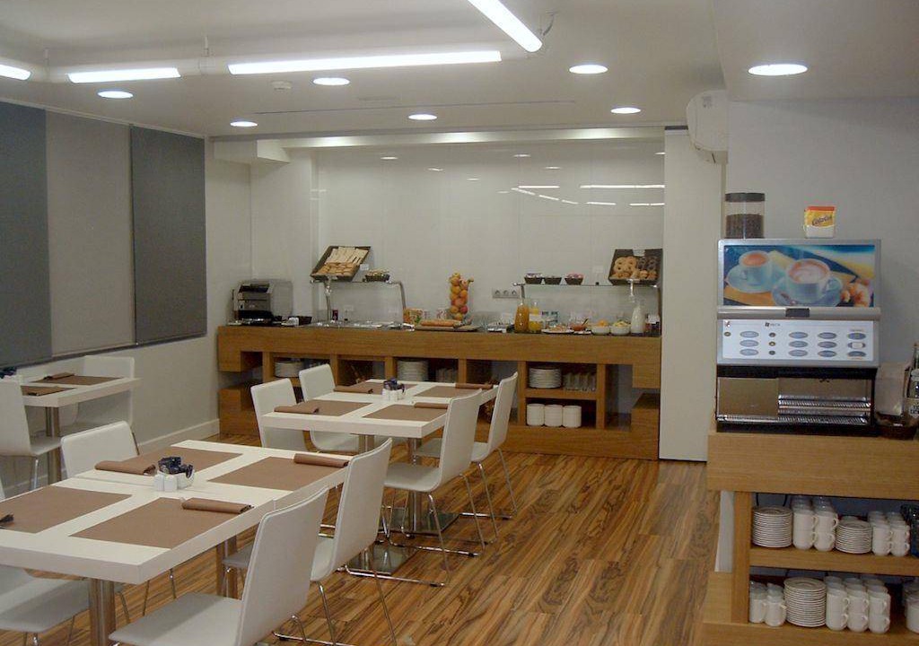Moncloa - Arguelles Apartment | 55 m² Serviced apartment ∙ 127 guests