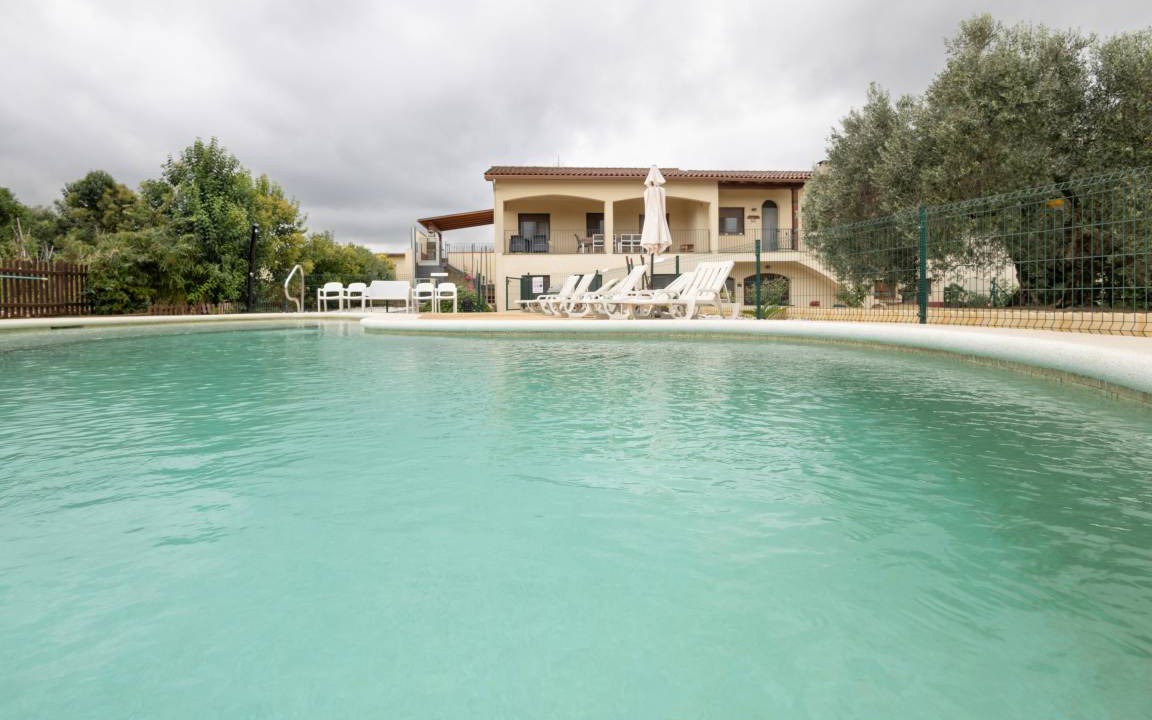 L'Ametlla del Valles House | 60 m² House ∙ 2 bedrooms ∙ 4 guests