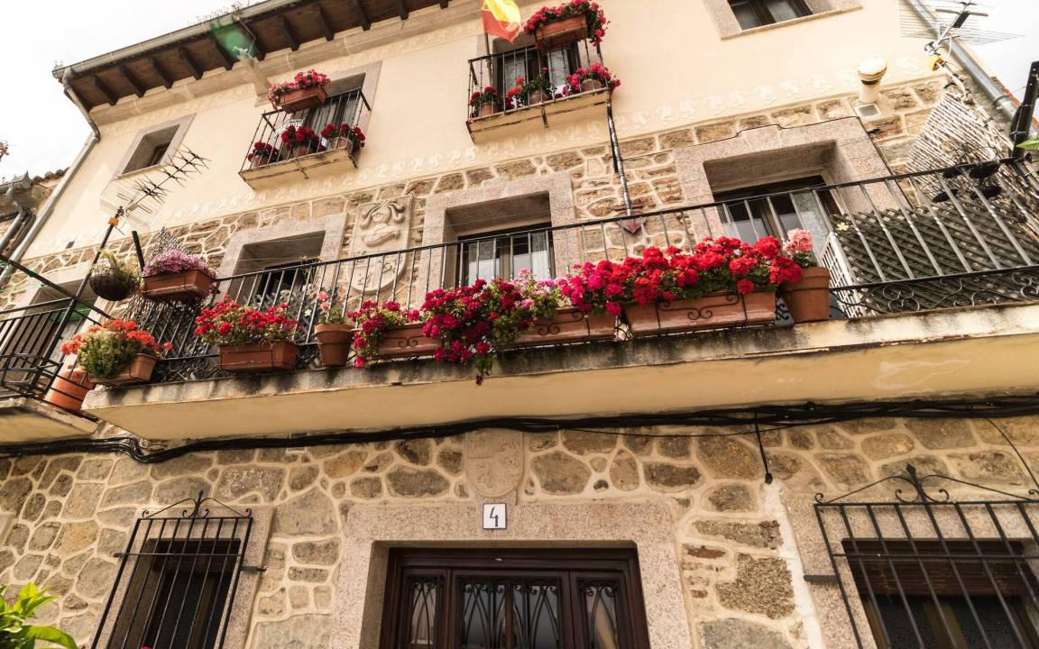 Mombeltran Apartment | 62 m² Apartment ∙ 1 bedroom ∙ 4 guests