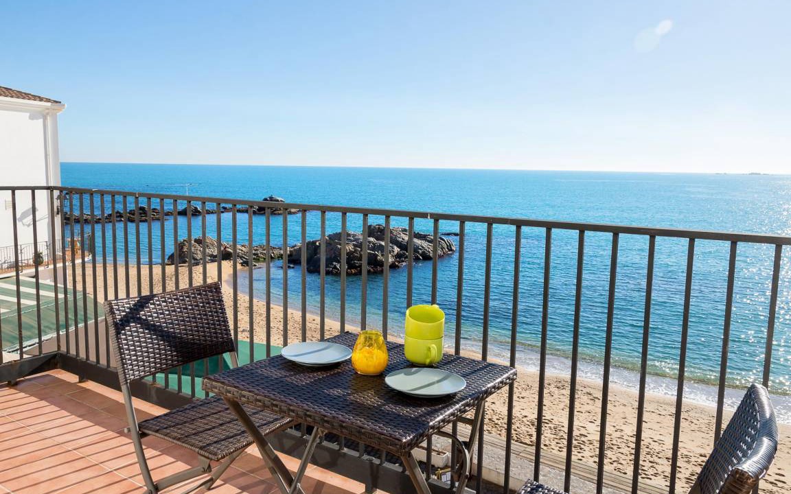 Calella de Palafrugell Apartment | 65 m² Apartment ∙ 2 bedrooms ∙ 4 guests