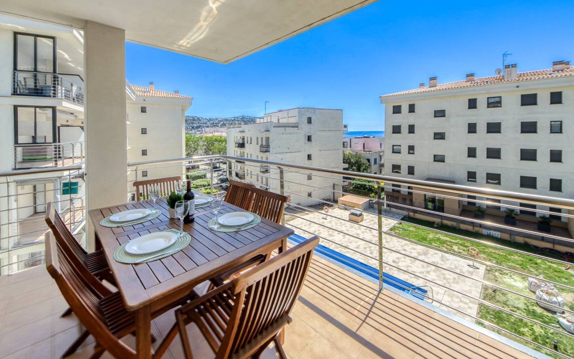 Santa Margarida Apartment | 65 m² Apartment ∙ 2 bedrooms ∙ 4 guests