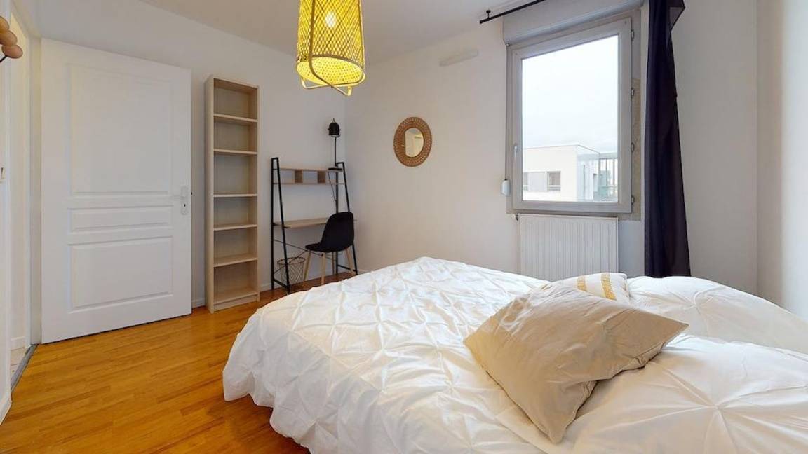 Villeurbanne Resort | 67 m² Private room ∙ 1 bedroom ∙ 1 guest