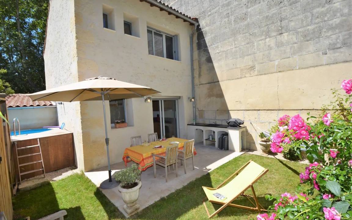 Tarascon House | 70 m² House ∙ 2 bedrooms ∙ 4 guests