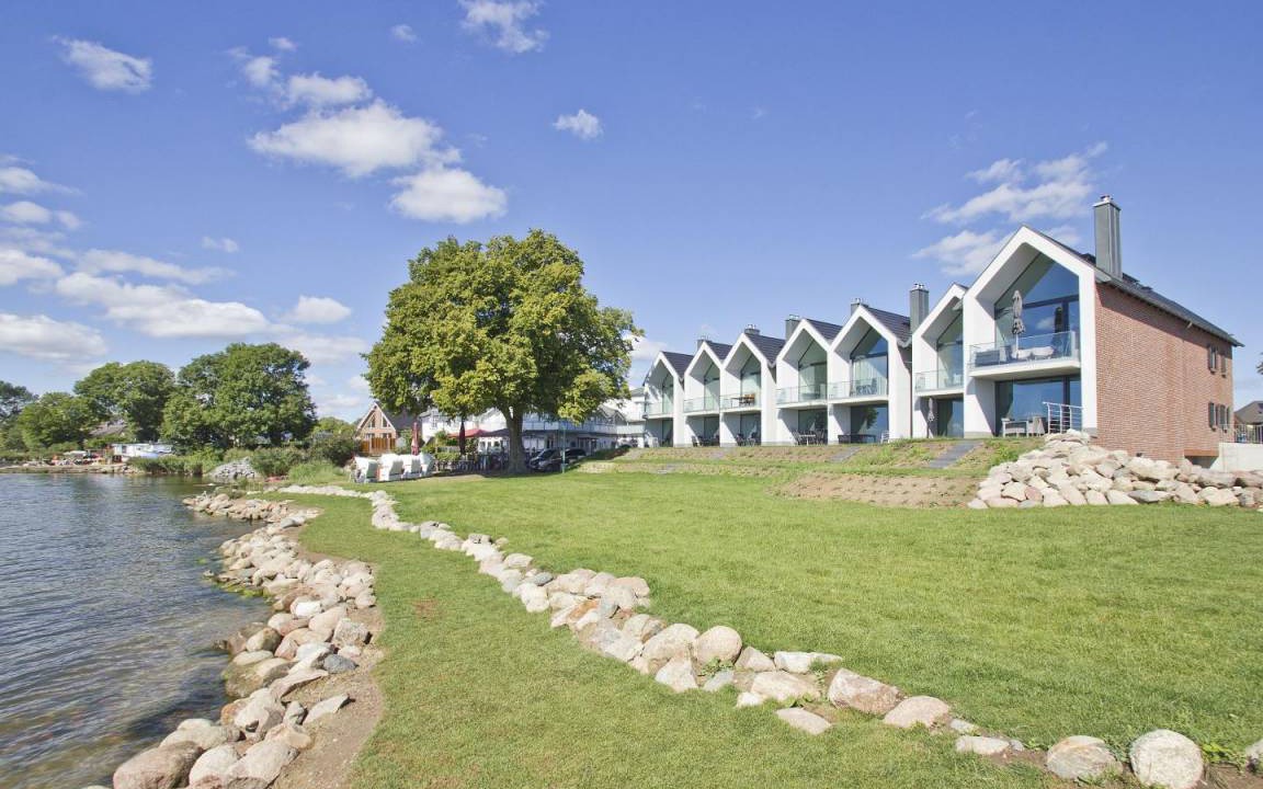 Middelhagen Apartment | 72 m² Apartment ∙ 2 bedrooms ∙ 4 guests