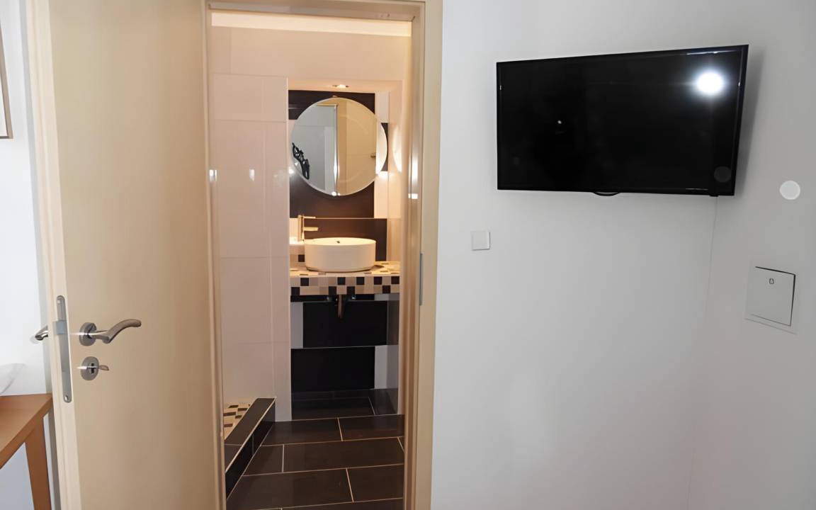 Bad Homburg v.d. Hoehe Apartment | 80 m² Serviced apartment ∙ 2 bedrooms ∙ 8 guests