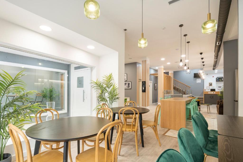 Ponferrada Hostel | Albergue Alda Pilgrim Ponferrada
