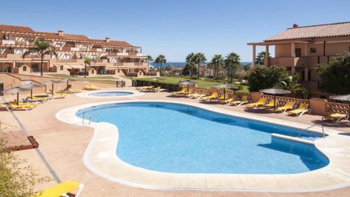 El Faro Apartment | Alta Loma 2 by Rafleys - Modern 1BR Apartment with Stunning Views