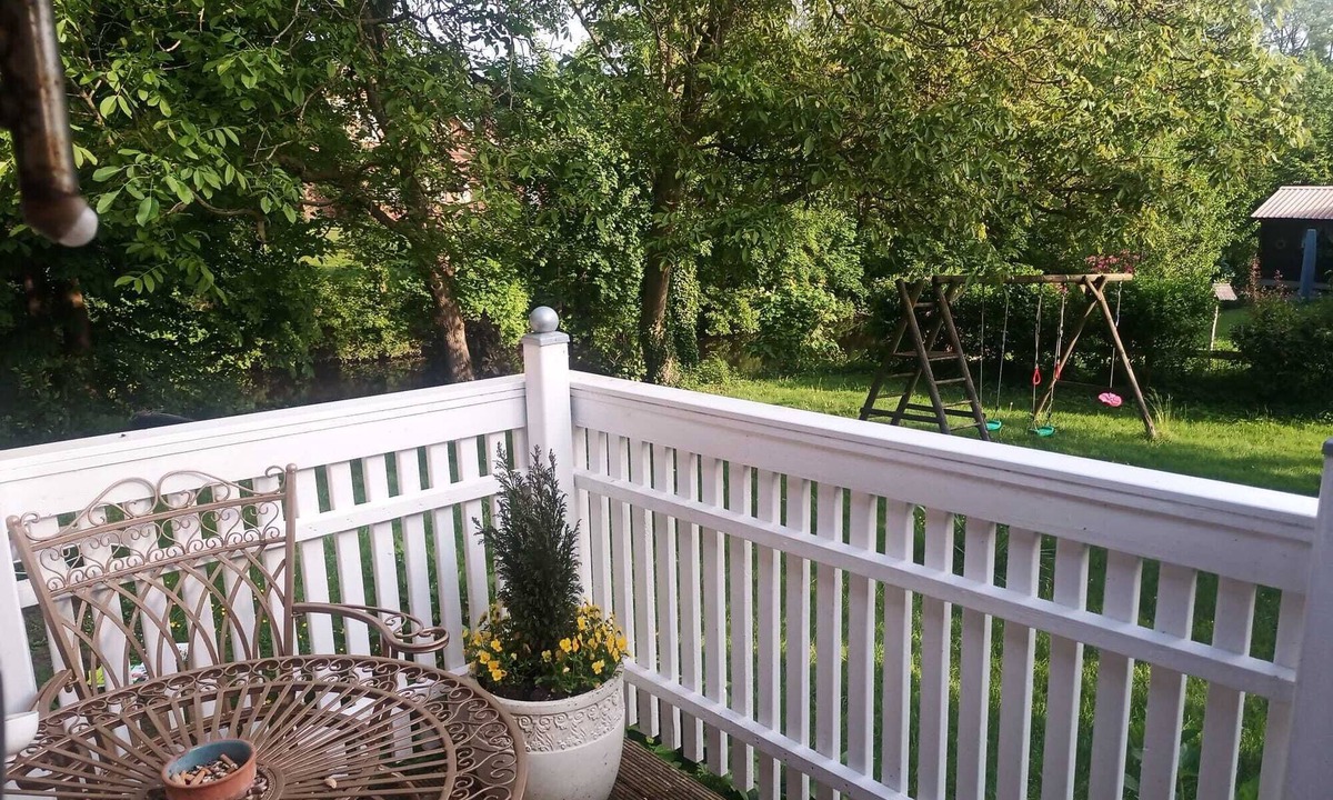 Ihlienworth Apartment | Altes Pastorenhaus (2) - Relax in style and peace in the countryside