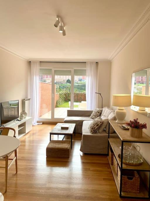 Monte Apartment | Apartamento nuevo con terraza
