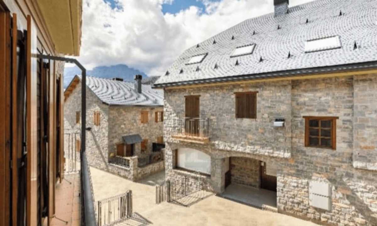 Panticosa Apartment | Apartamentos Búbal. Confort y Relax. Tu Mascota es Bienvenida