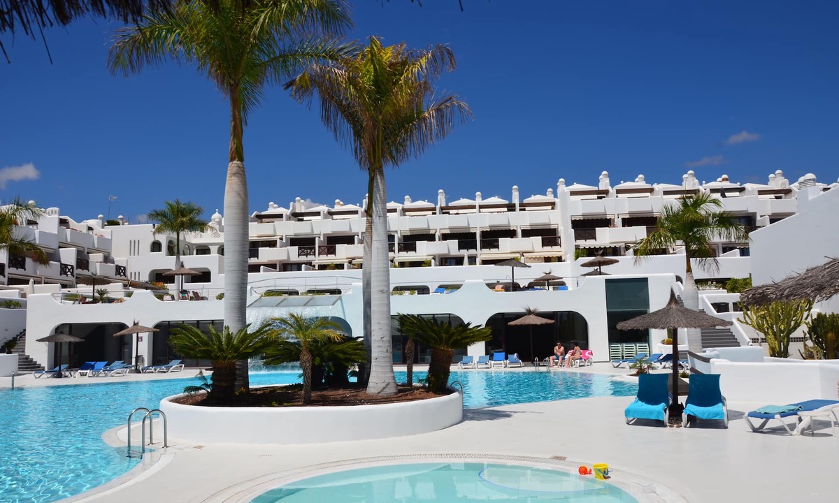 Costa Adeje Apartment | Apartment . 3 bed. 2 bathrooms. Private terrace 50mts. AA. WIFI.