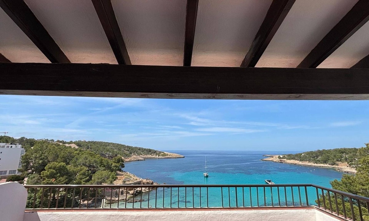 Portinatx Apartment | Apartment '5personas Vista Mar 4A' with Sea View, Wi-Fi and Air Conditioning