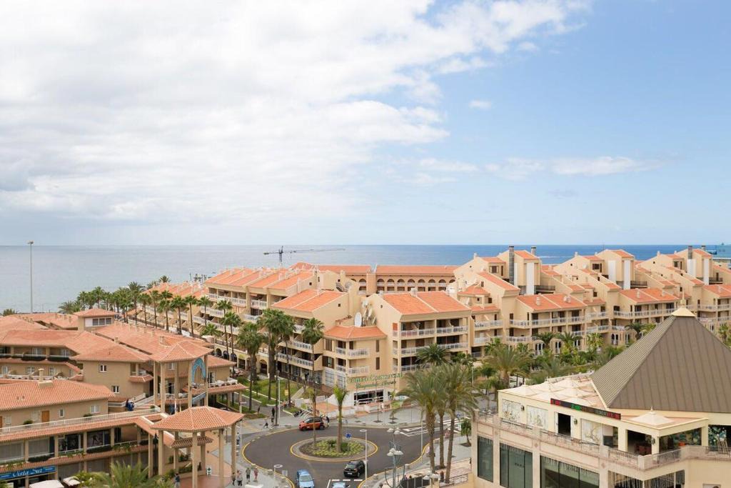 Arona Apartment | Apartment on Playa Las Vistas