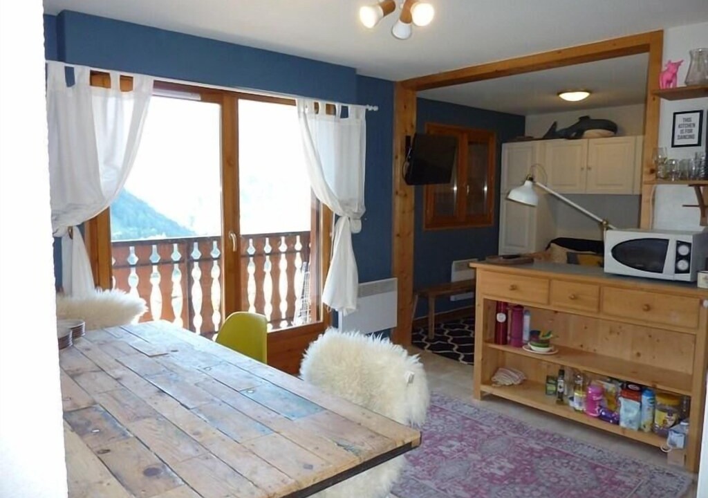 Saint-Jean-dʼAulps Apartment | Apartment Saint-Jean-d'Aulps, 2 bedrooms, 6 persons